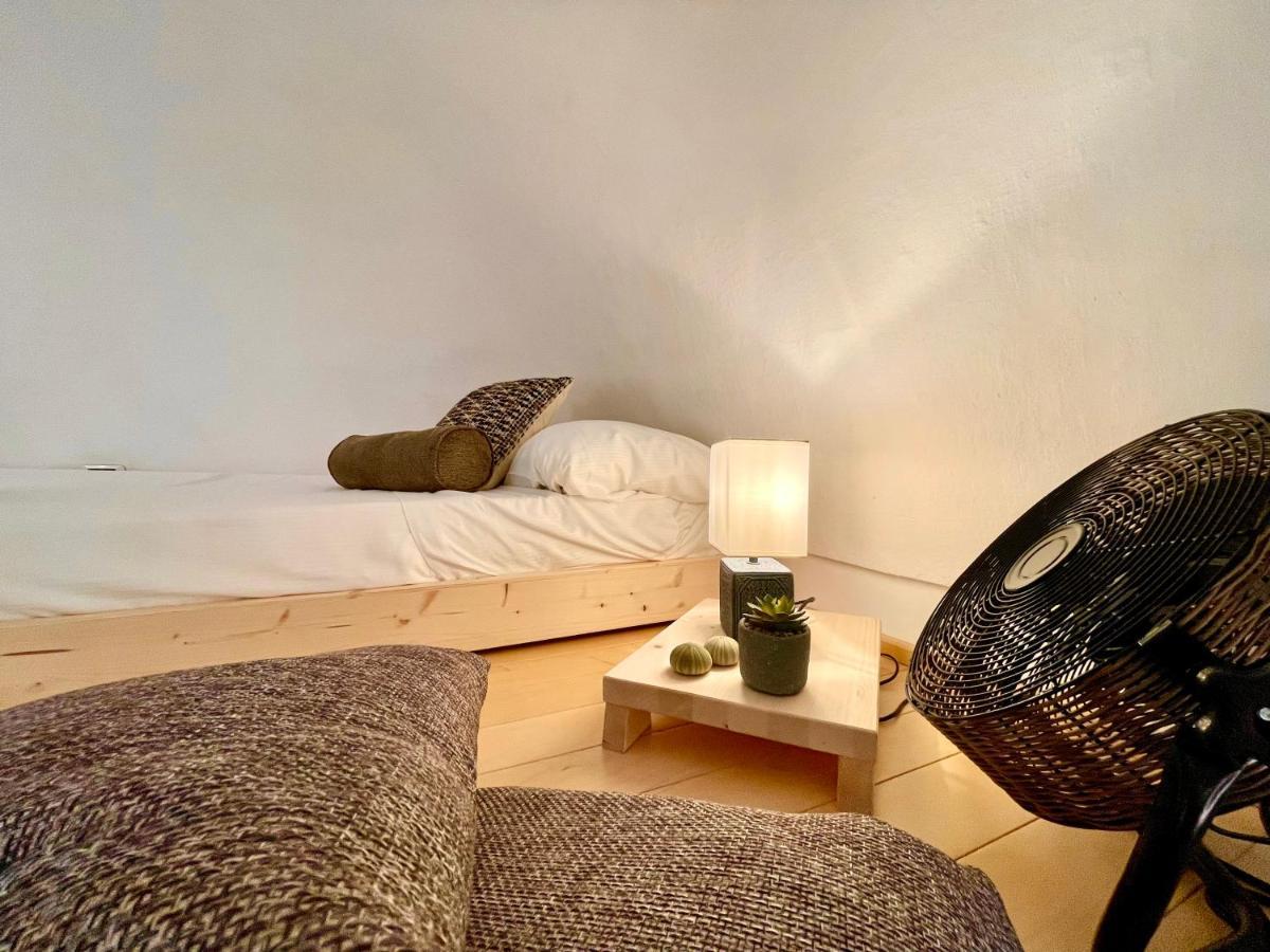 Vialunga Apartment In The Old Town Бордигера Экстерьер фото