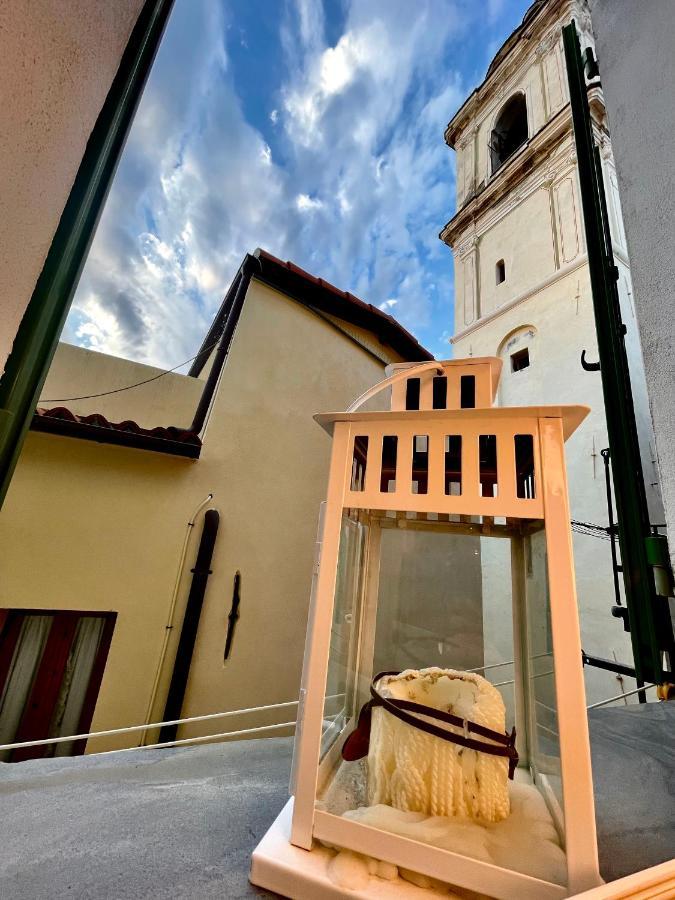 Vialunga Apartment In The Old Town Бордигера Экстерьер фото
